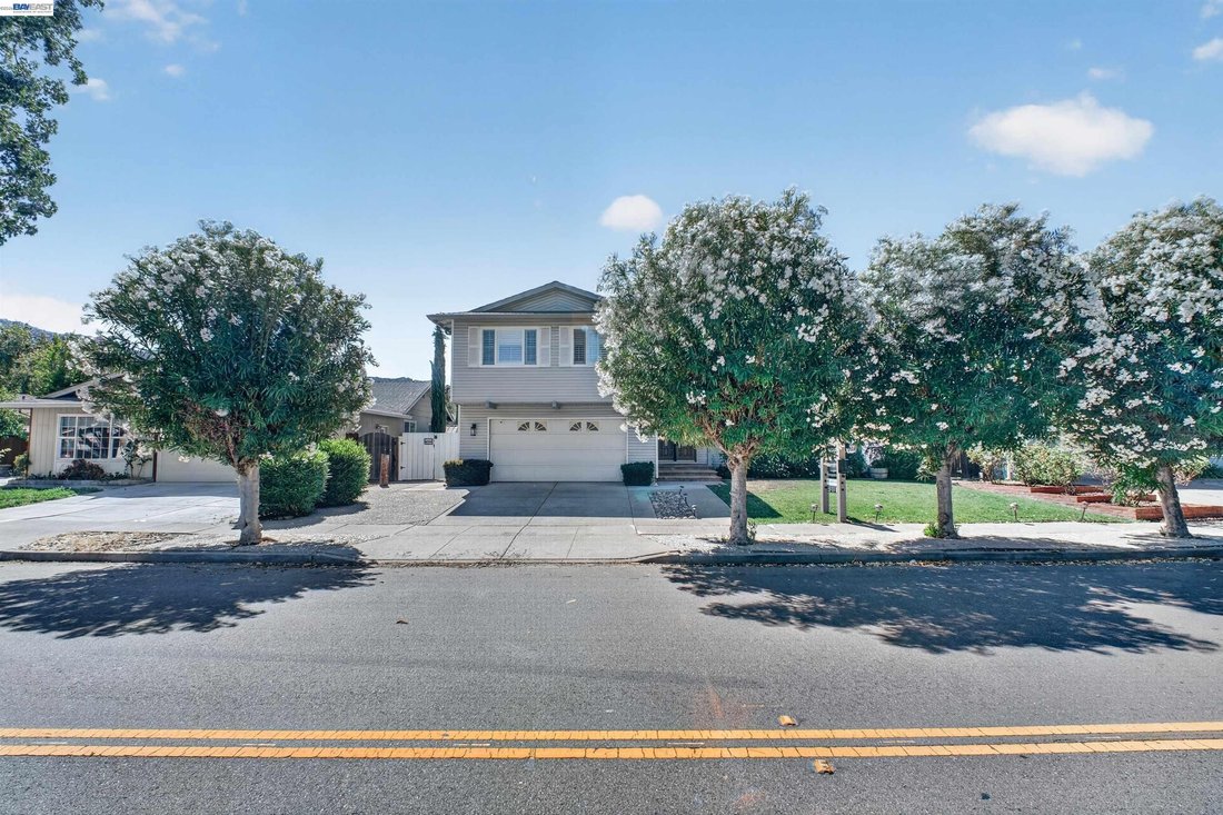 House in Pleasanton, California, United States 3 - 18912205