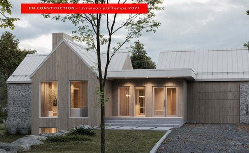 House in Mont-Tremblant, Quebec, Canada 1