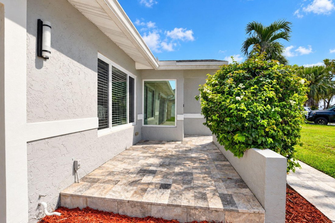 House in Boca Raton, Florida, United States 4 - 18906445