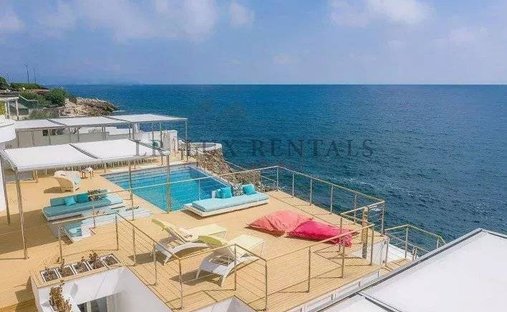 Villa in Les Bastides, Antibes, France 1