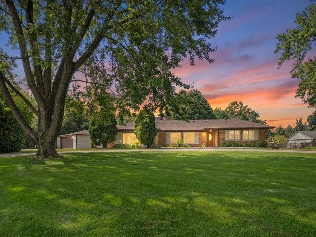 House in La Grange, Illinois, United States 1 - 18914199