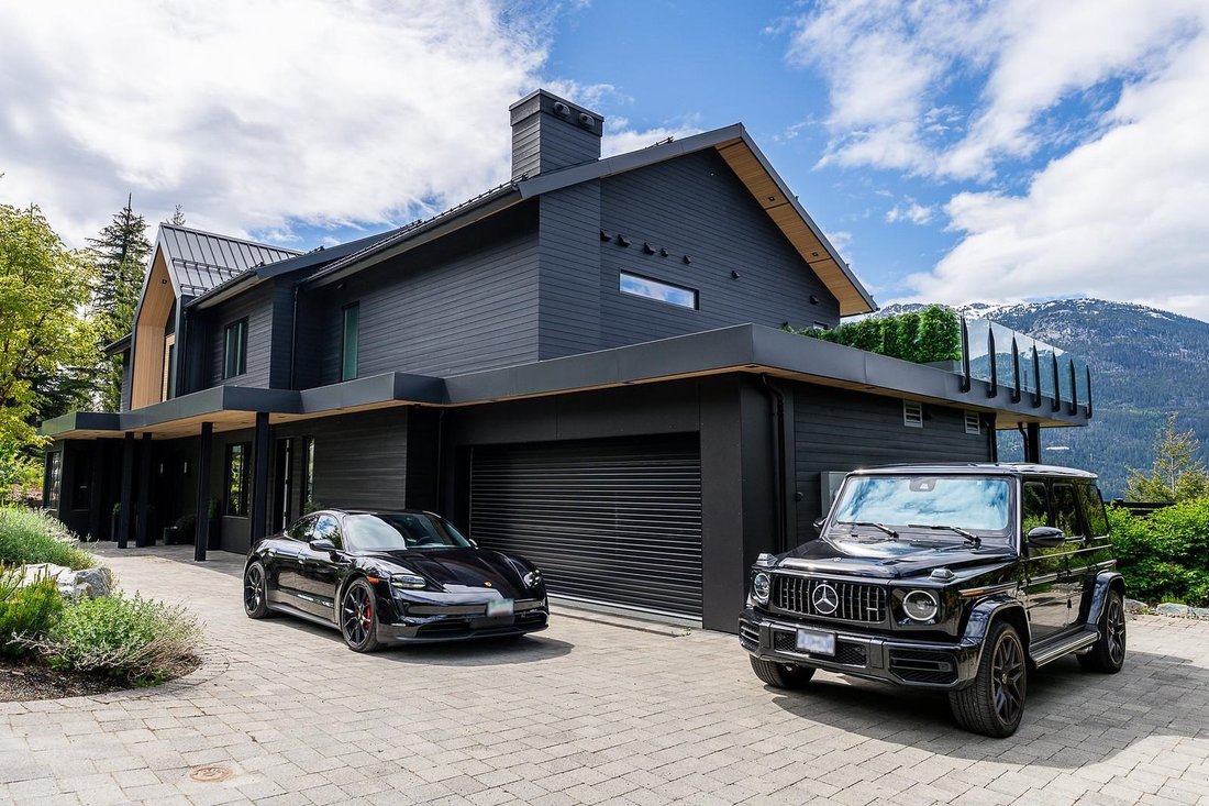 House in Whistler, British Columbia, Canada 5 - 18918356