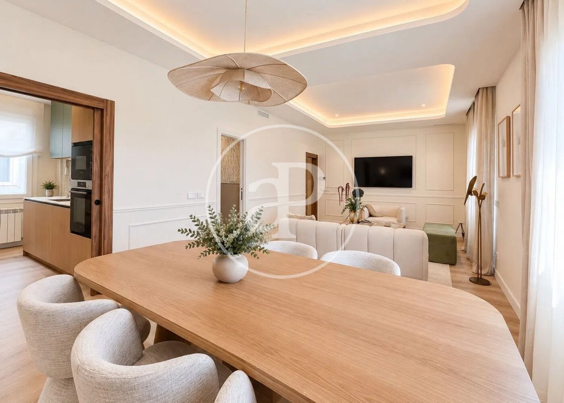 Appartamento a Retiro, Madrid, Spagna 2 - 18913828