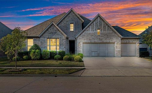 House in Little Elm, Texas, United States 1