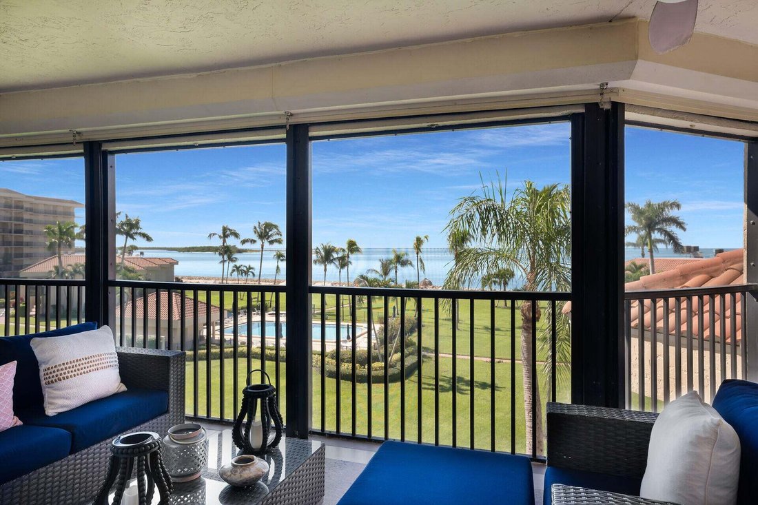 Condo in Marco Island, Florida, United States 1 - 18915129