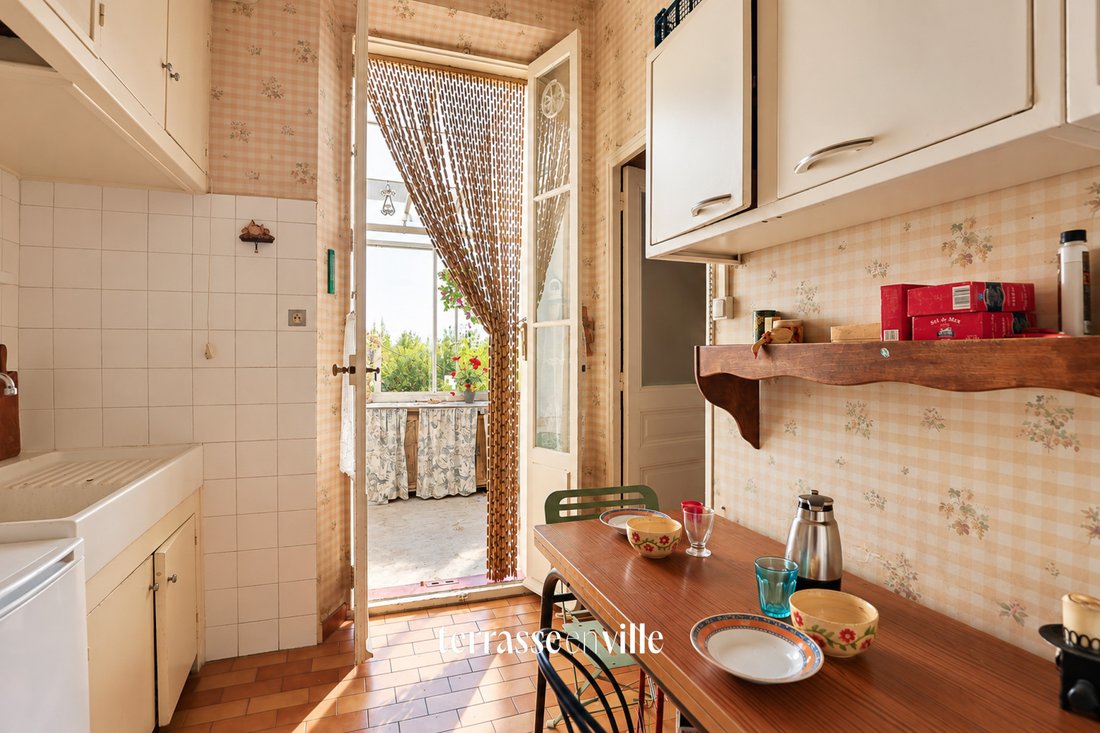 Apartment in Endoume, 7e Arrondissement, Marseille 3 - 18911124