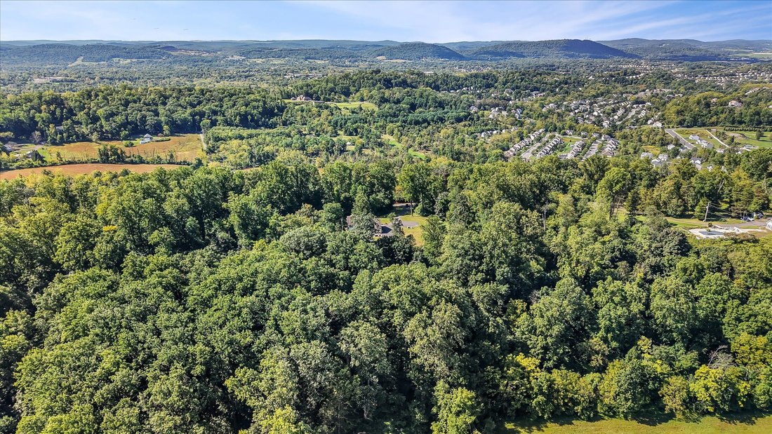 House in Mount Penn, Pennsylvania, United States 2 - 18912096