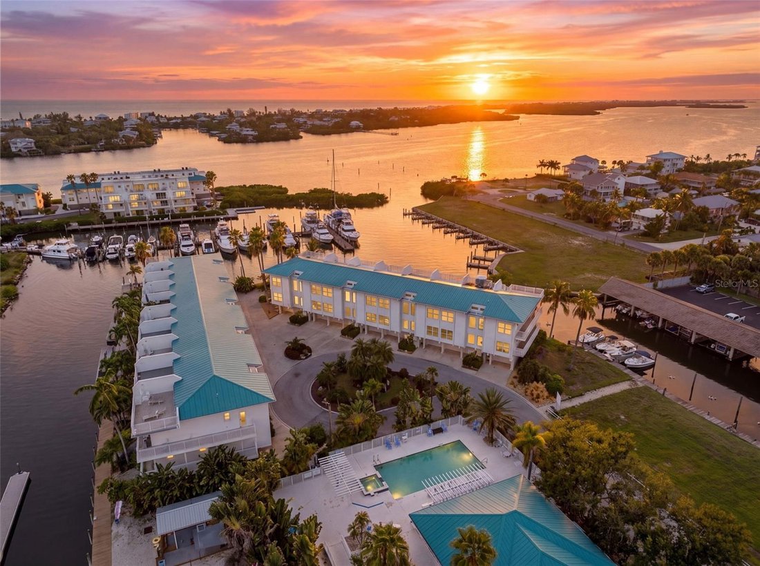 Townhouse in Englewood, Florida, United States 1 - 18905937