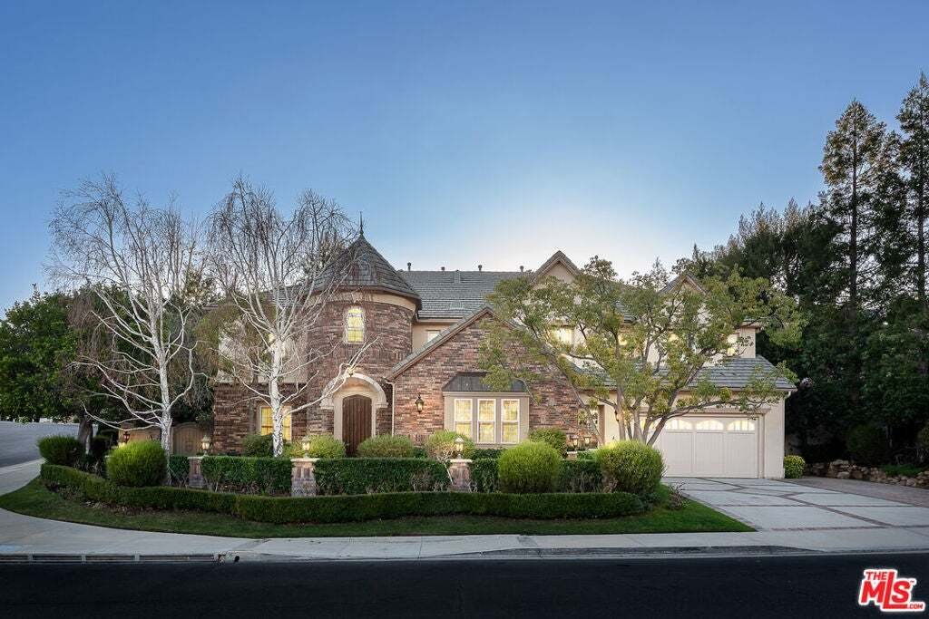 House in Hidden Hills, California, United States 4 - 18908880