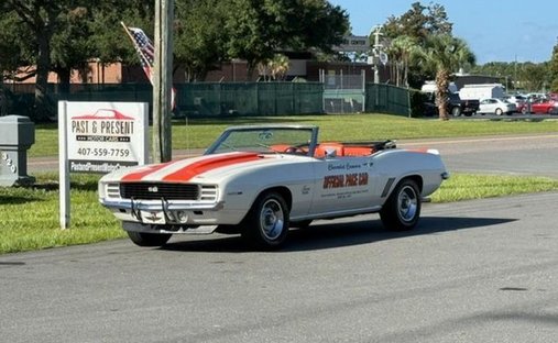 Chevrolet Camaro in Calverton, NY, United States 1