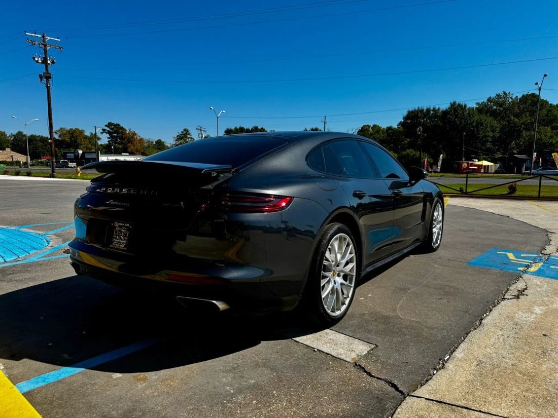 Sedan in Baton Rouge, LA, United States 4 - 18875507