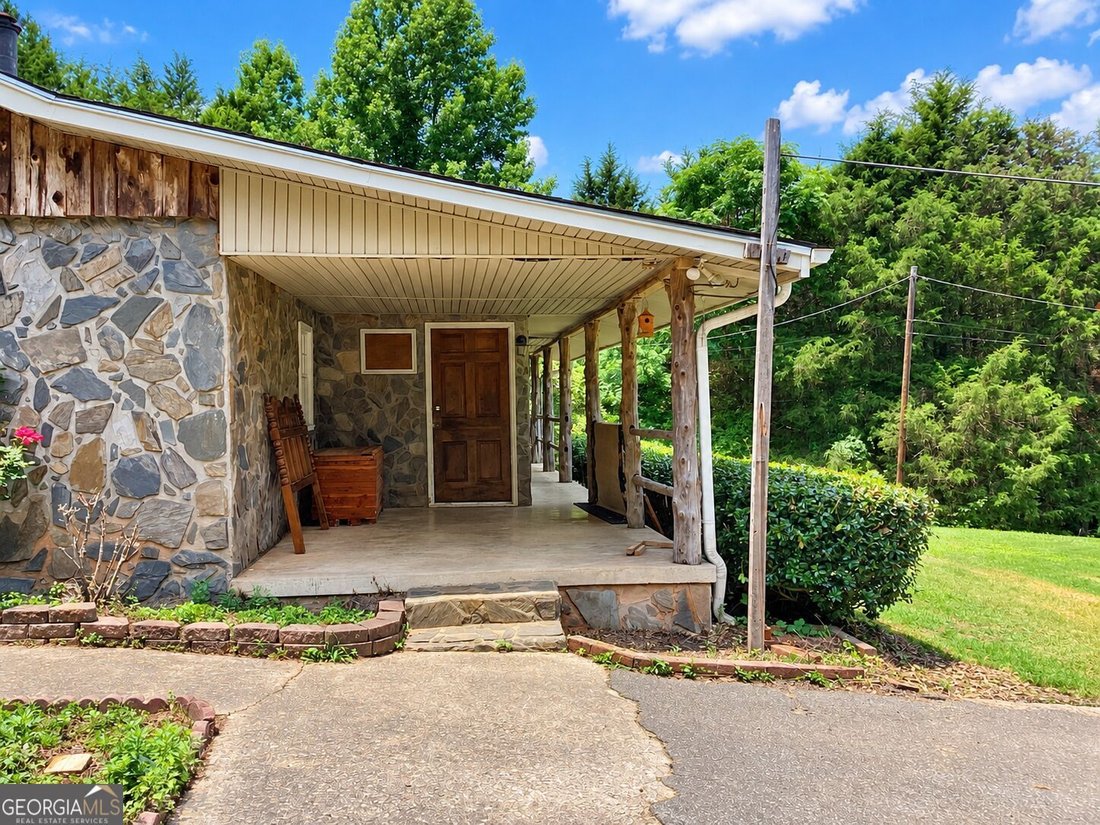 House in Barnesville, Georgia, United States 5 - 18132874