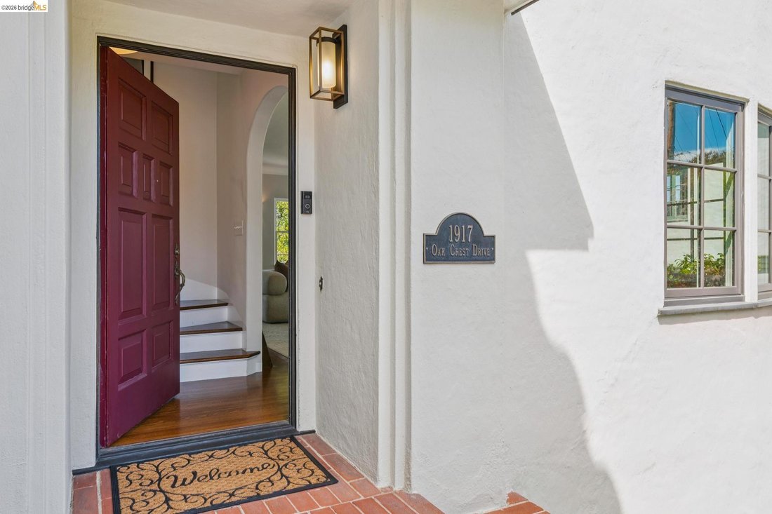 House in Oakland, California, United States 5 - 18909423