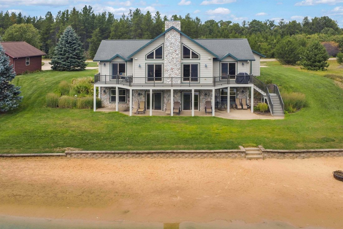 House in New Lisbon, Wisconsin, United States 3 - 18908588