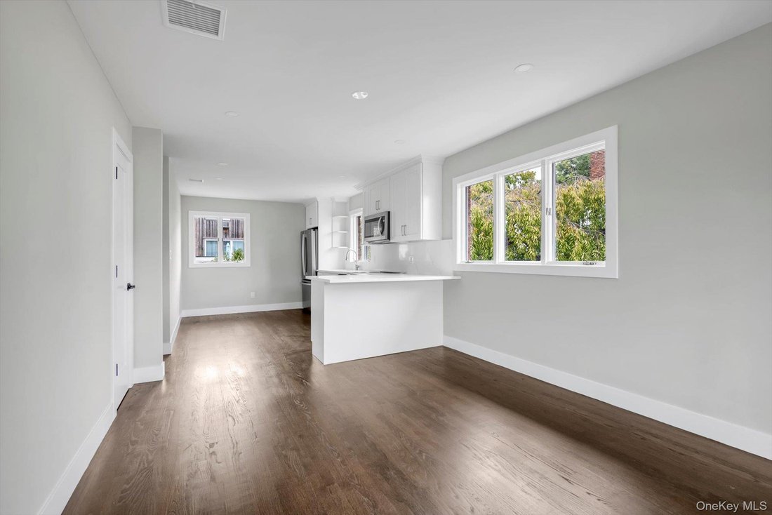 Port Washington, New York, United States 4 - 18917478