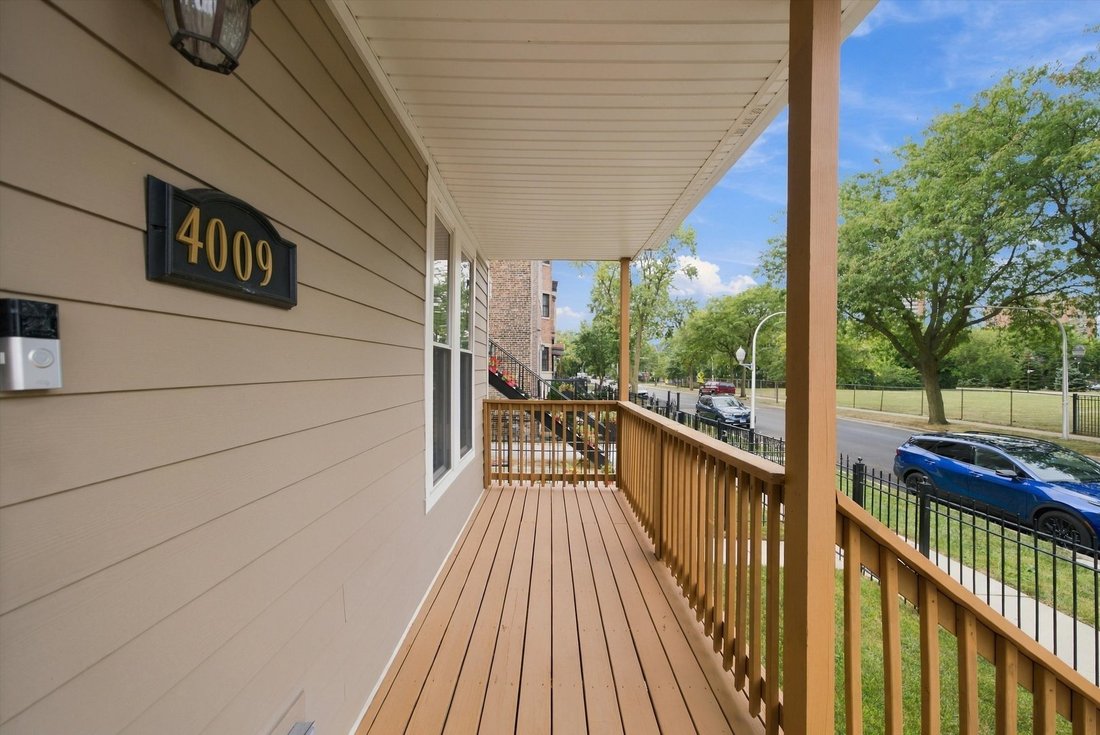 House in Chicago, Illinois, United States 3 - 18906139