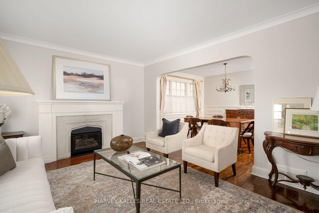 House in Toronto, Ontario, Canada 5 - 18912214
