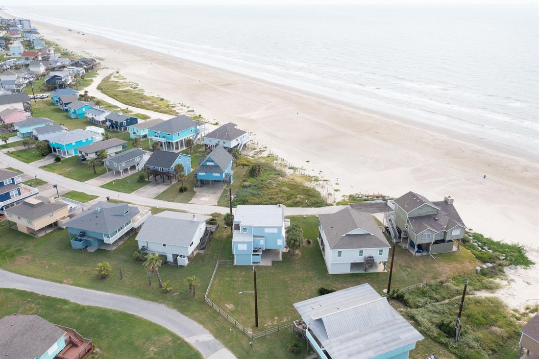 House in Galveston, Texas, United States 3 - 18906648