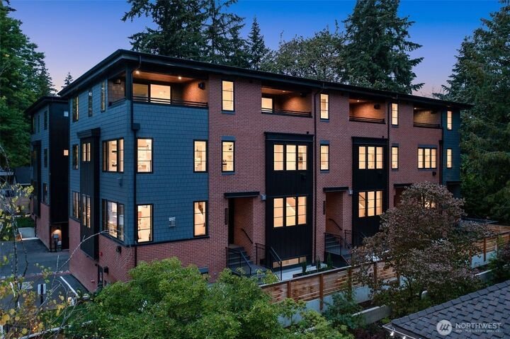 Townhouse in Bellevue, Washington, United States 2 - 18912744
