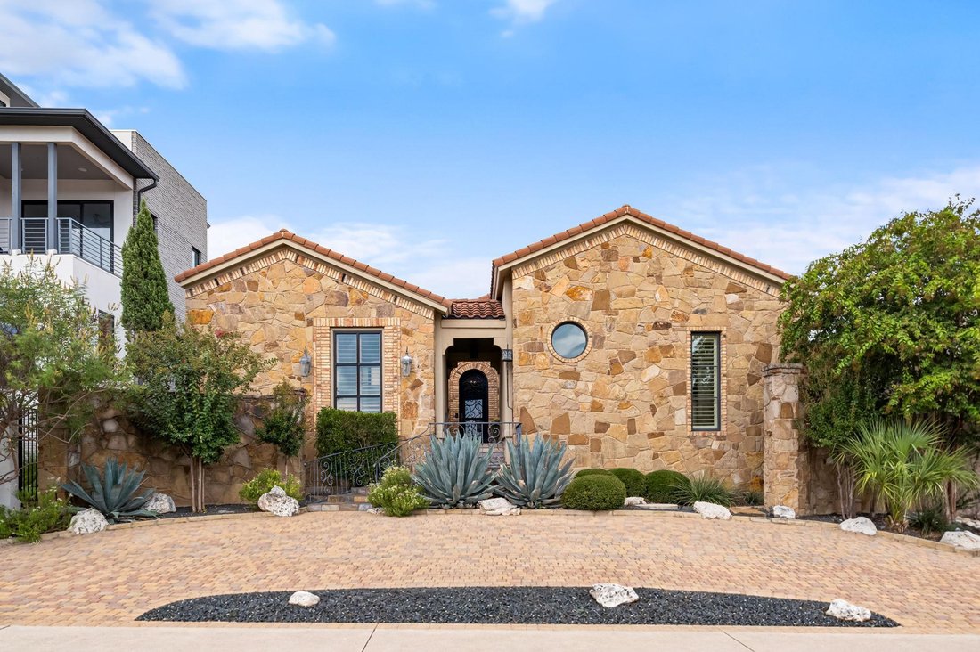 House in Austin, Texas, United States 1 - 18909377