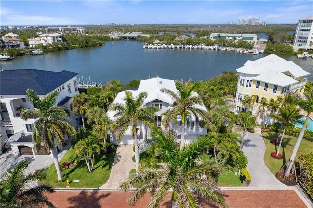 Maison à Bonita Springs, Floride, États-Unis 2 - 18918365