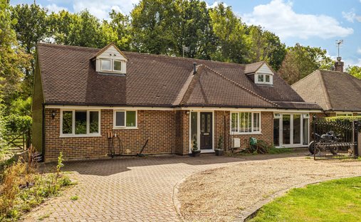 Casa a Charlwood, Inghilterra 1