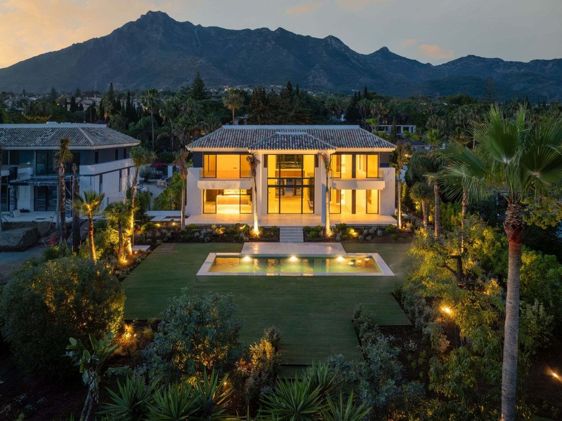 Villa in Golden Mile, Andalusia, Spain 3 - 18908572