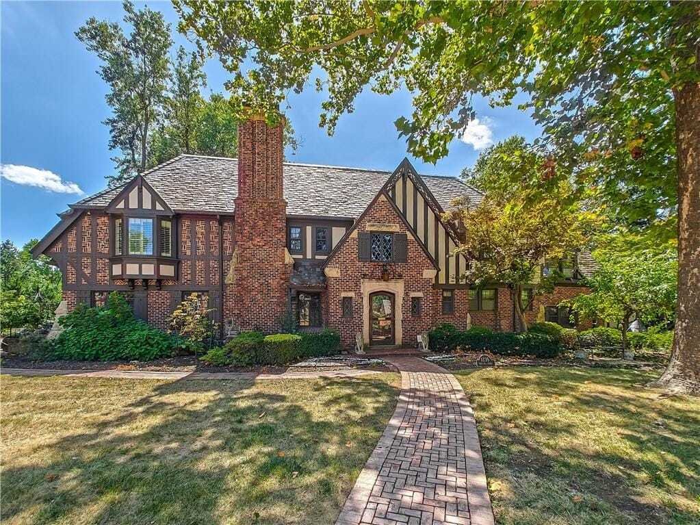 House in Kansas City, Missouri, United States 1 - 18912444