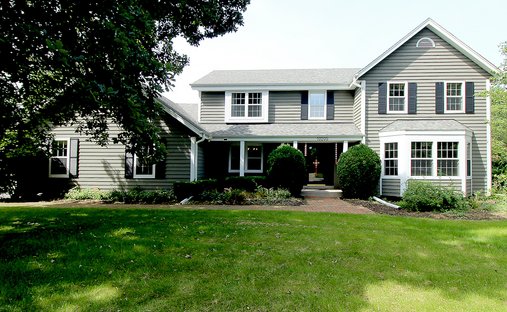 House in Thiensville, Wisconsin, United States 1