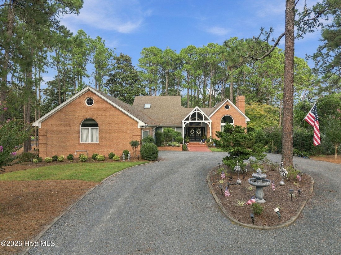 Casa en Pinehurst, Carolina del Norte, Estados Unidos 1 - 18906363