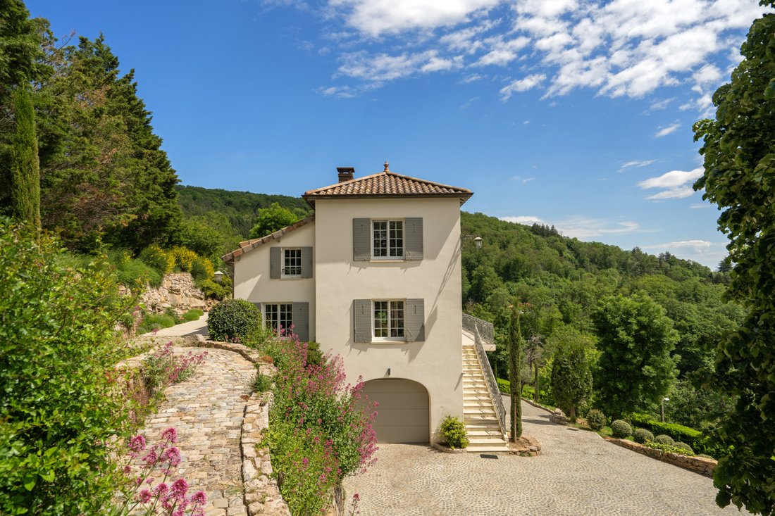 Maison à Limonest, Auvergne-Rhône-Alpes, France 2 - 18907647