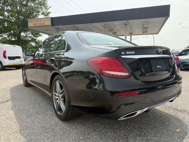 Sedan in Waldorf, MD, United States 5 - 18913865