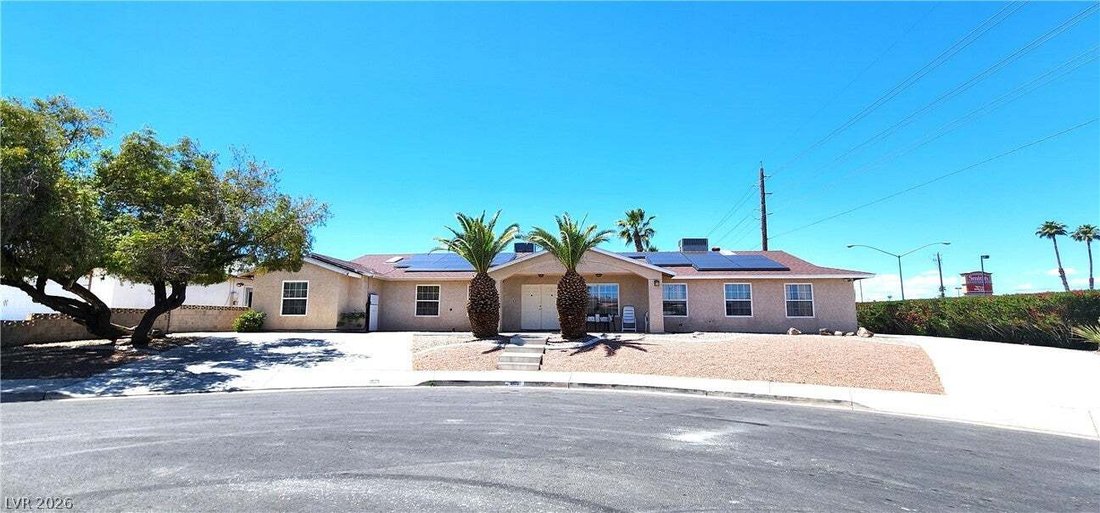 House in Las Vegas, Nevada, United States 1 - 18919655