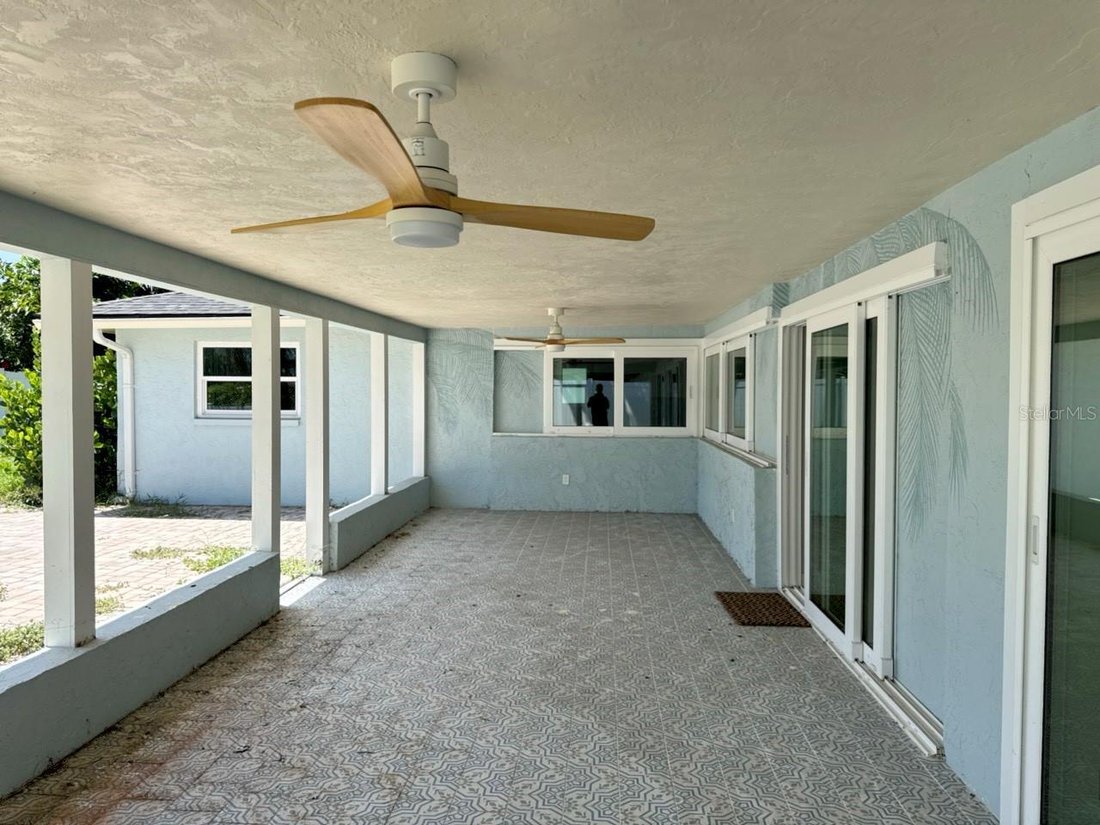 House in St. Petersburg, Florida, United States 4 - 18919689
