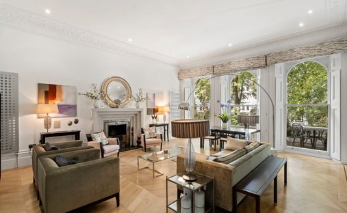 Apartment in South Kensington, Kensington And Chelsea, England 1