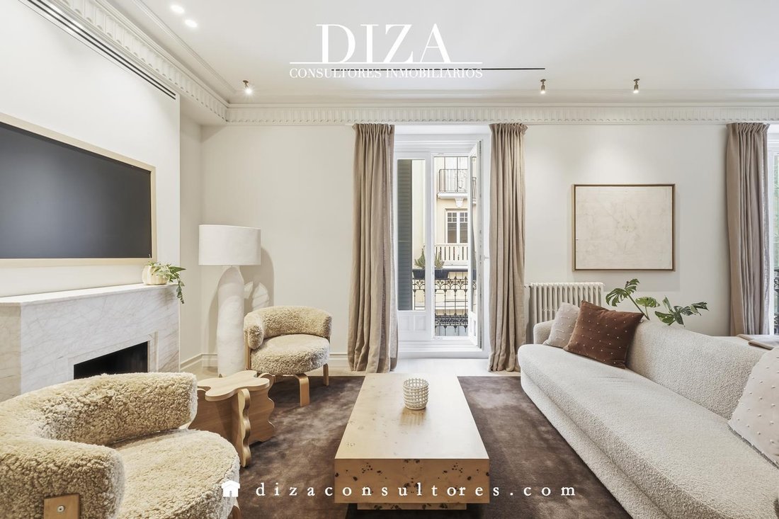Apartment in Chamberi, Madrid, Spain 5 - 18906972