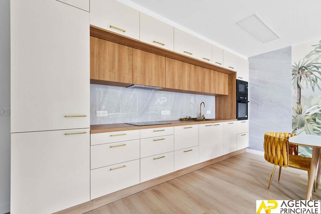 Apartment in Napoleon, Maisons-Laffitte, France 2 - 18916199