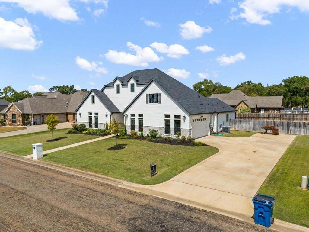 House in Mount Pleasant, Texas, United States 2 - 18906616
