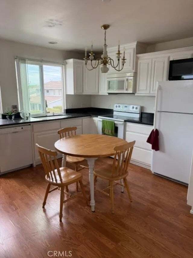 House in Signal Hill, California, United States 4 - 18913265
