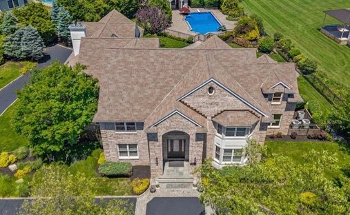 House in East Islip, New York, United States 1