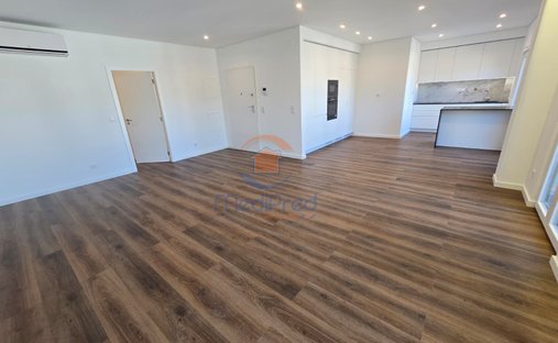 Apartment in Ramada e Canecas, Lisbon, Portugal 1