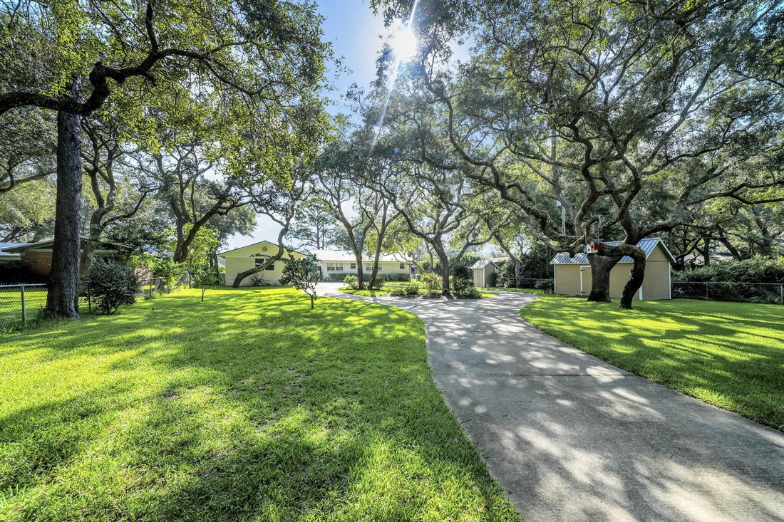 House in Shalimar, Florida, United States 2 - 18912858