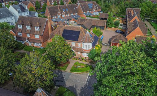 House in Bolnore, Haywards Heath, England 1