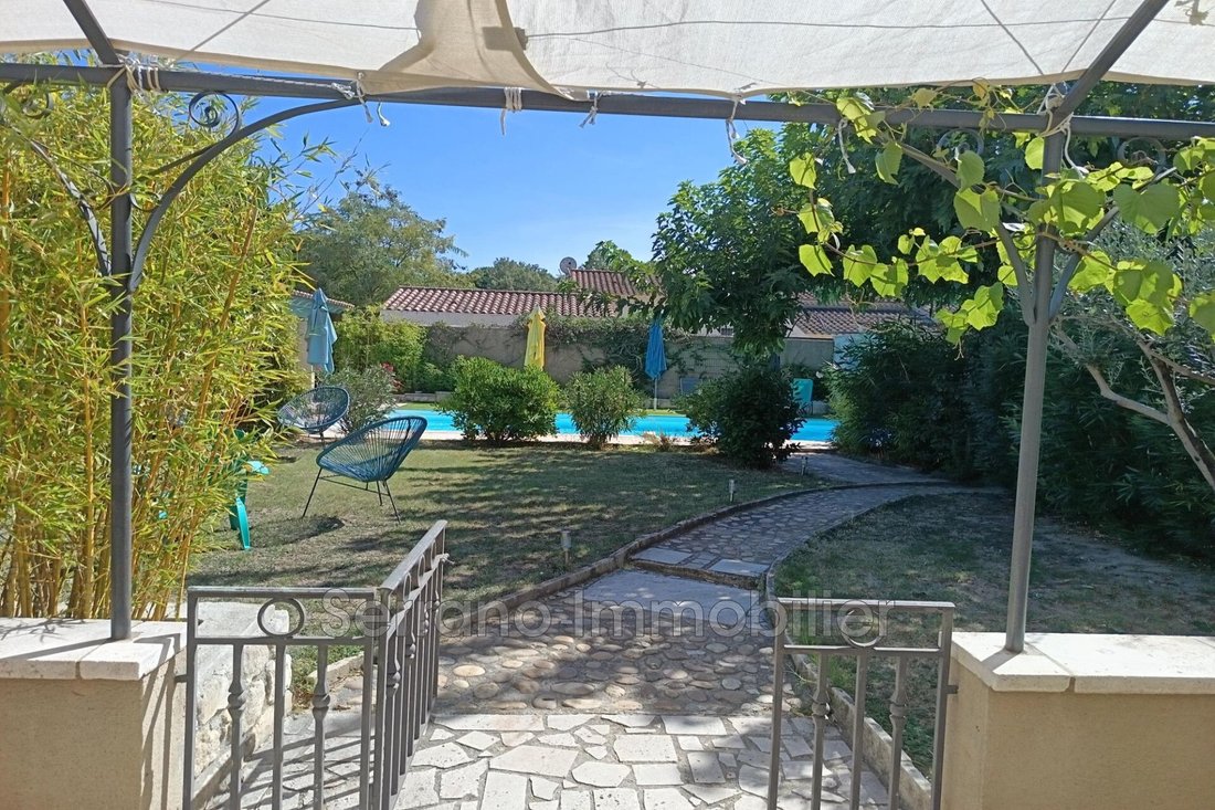 Villa en Eyragues, Provenza-Alpes-Costa Azul, Francia 5 - 18913669