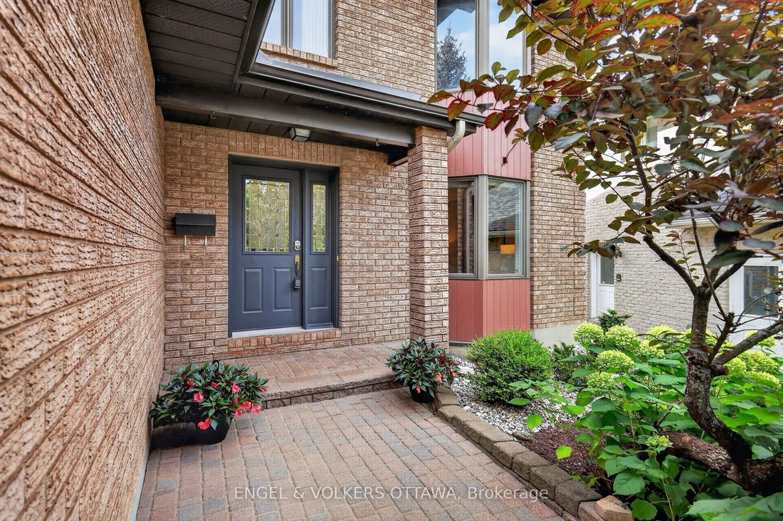 House in Ottawa, Ontario, Canada 3 - 18910951