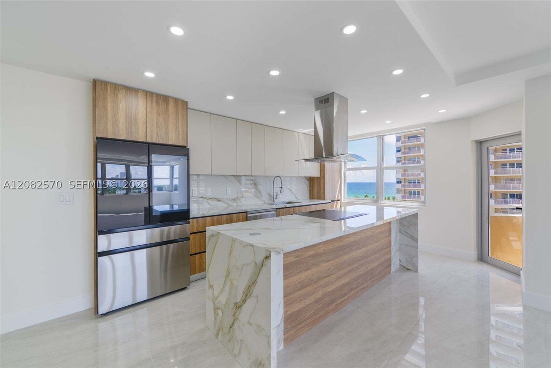 Condo in Hallandale Beach, Florida, United States 3 - 18896536