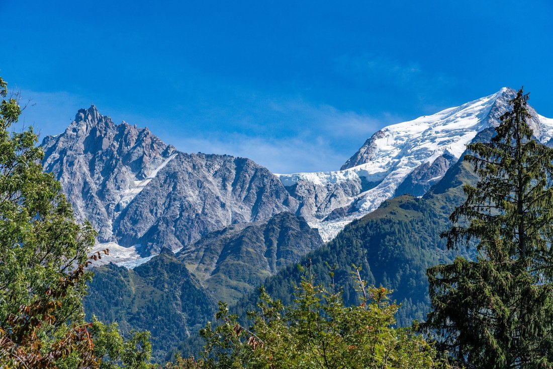 House in Chamonix-Mont-Blanc, Auvergne-Rhône-Alpes, France 4 - 17023025