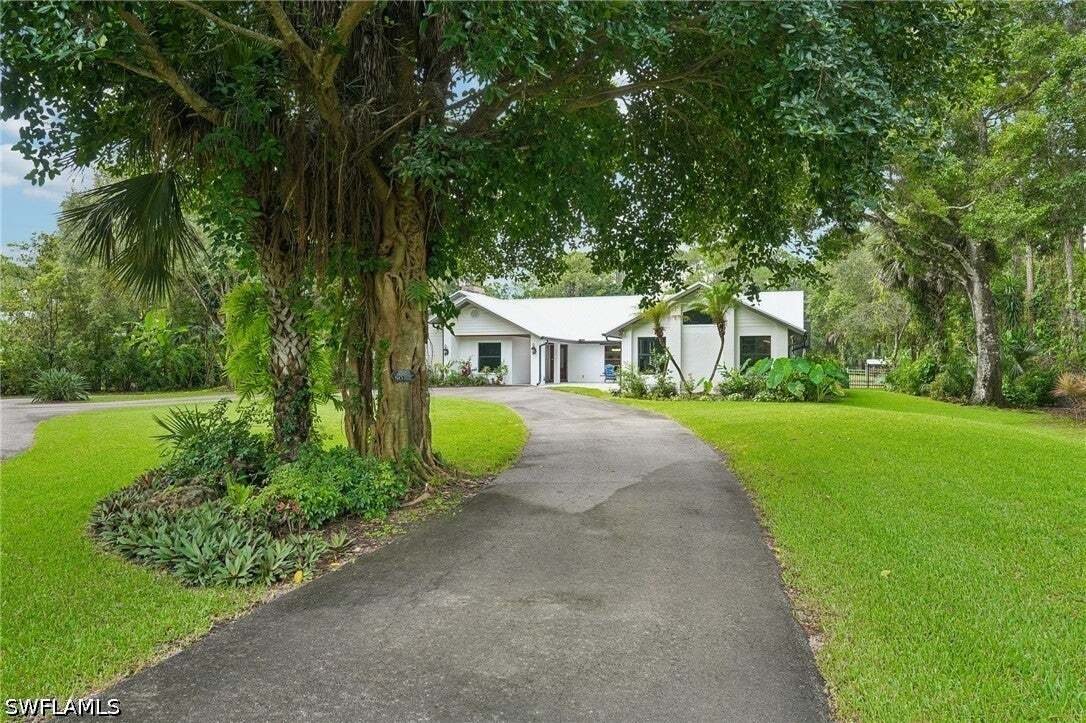 House in Naples, Florida, United States 3 - 18905494