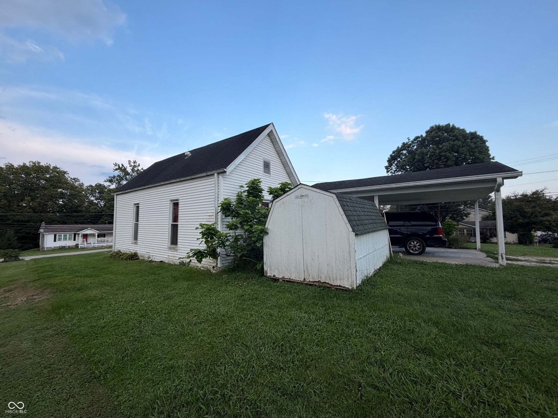 Casa a Oolitic, Indiana, Stati Uniti 1 - 18908907