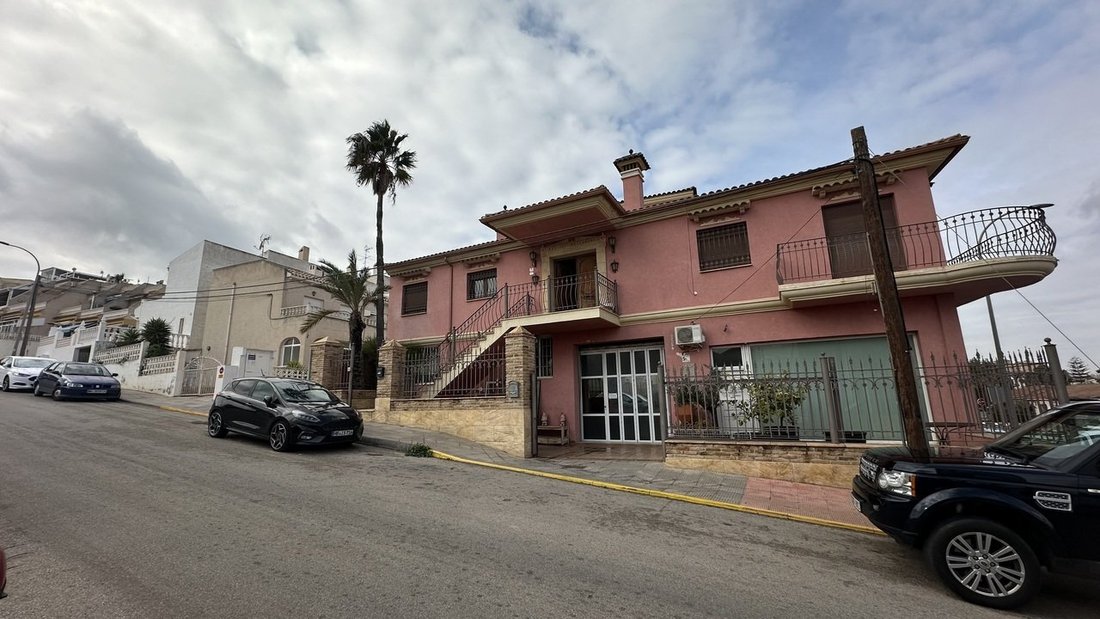Townhouse in San Miguel de Salinas, Valencian Community, Spain 2 - 18921156